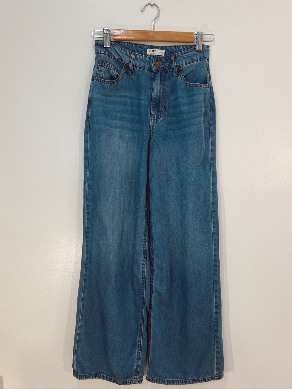 OAT Light Weight Wide Leg Jean